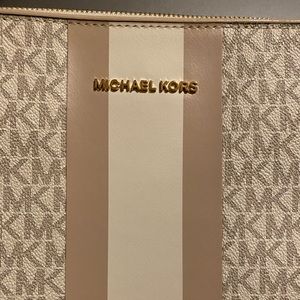 Michael Kors computer case